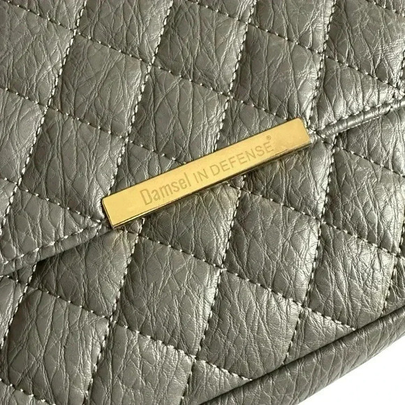 Quilted Gray Shoulder Bag - Picture 3 of 11